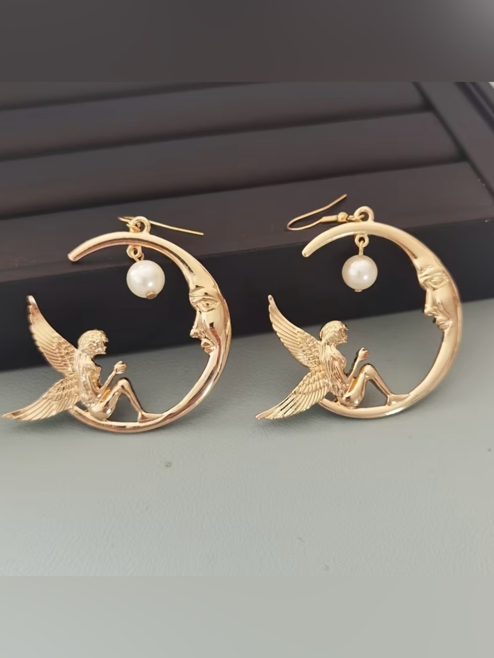 NEW! Unique Gold Moon & Angel Pearl Drop Earrings 🌙 (A1-41)